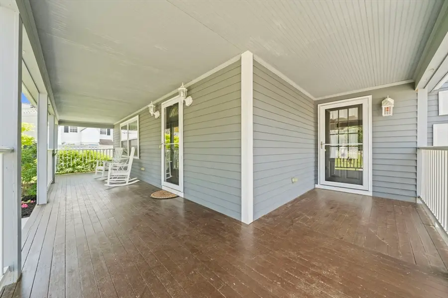 718-R Cabot St, Beverly, MA 01915 - #3