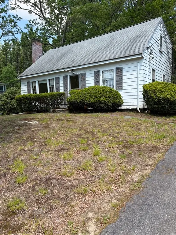 49 Alton St, Walpole, MA 02081 - #2