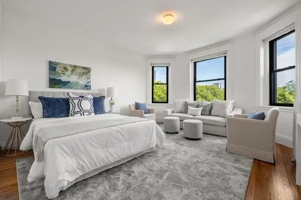 15 Park Dr #30, Boston, MA 02215