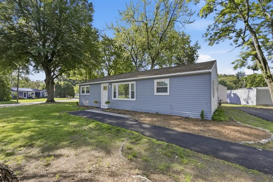 43 Sunridge Dr, Springfield, MA 01118 - #2
