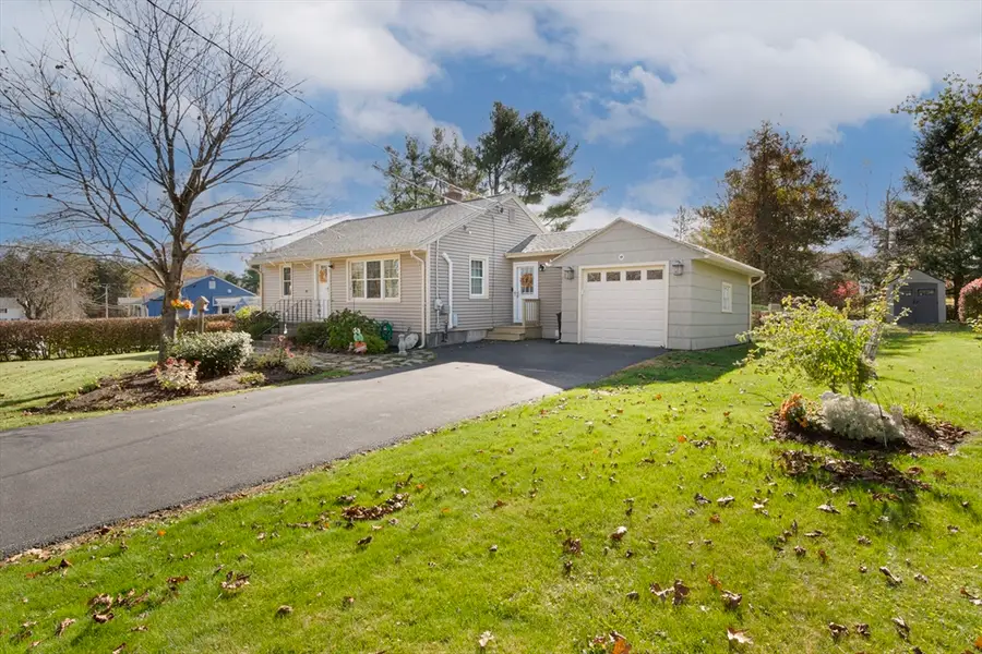 9 Orchard Dr, Paxton, MA 01612 - #2