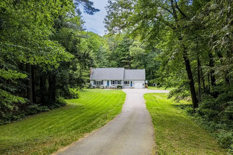 7 Caroline Cir, Palmer, MA 01069 - #2
