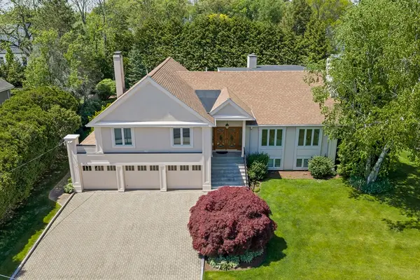 73 Countryside Road, Newton, MA 02459
