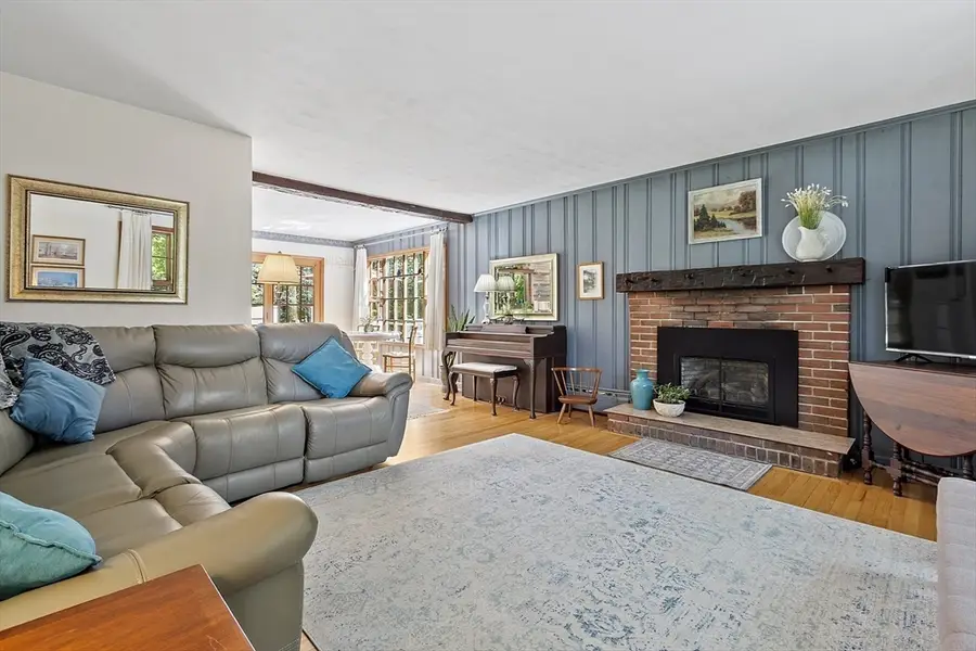 25 Old Coach Rd, Barre, MA 01005 - #3