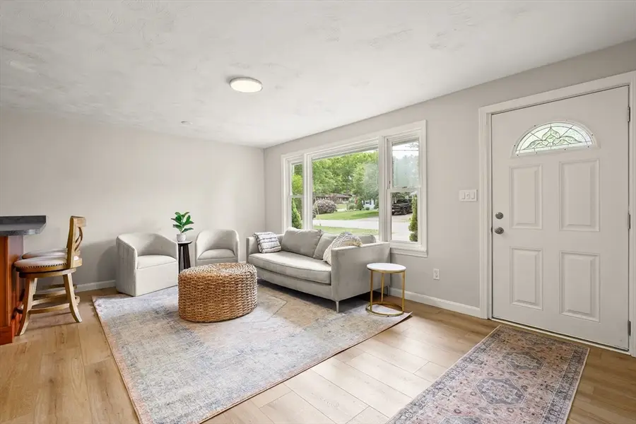 67 Roslyn Rd, Brockton, MA 02302 - #3
