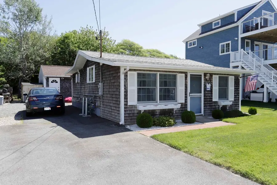 35 Point St, Fairhaven, MA 02719 - #3