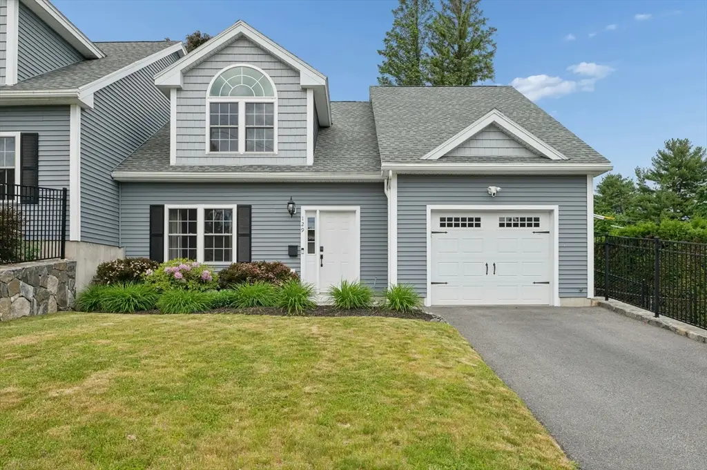 129 Derby St, Worcester, MA 01604 - #1