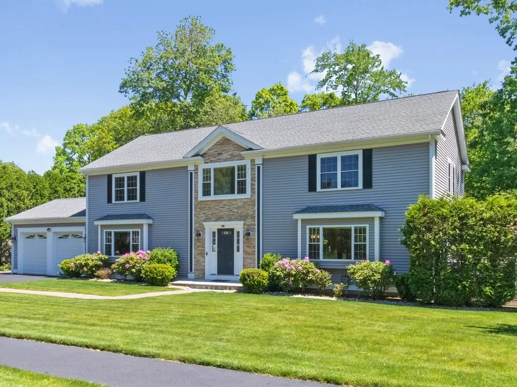 32 Lauricella Lane, Waltham, MA 02452 - #1