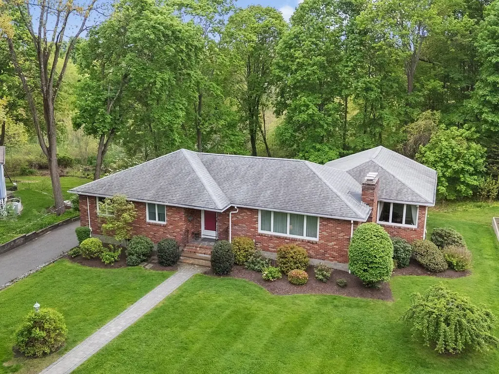 38 Greenwood Lane, Waltham, MA 02451 - #1