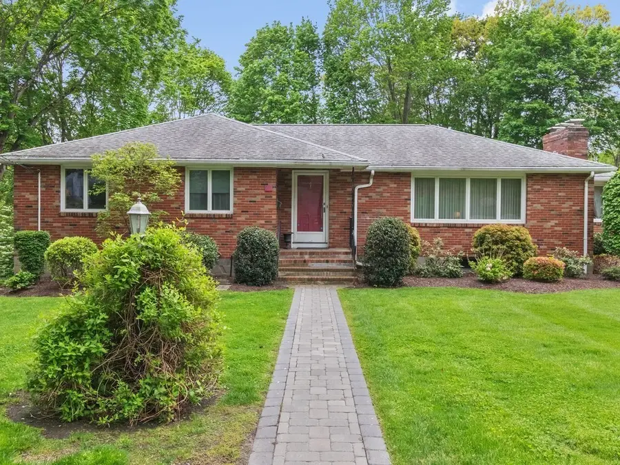 38 Greenwood Lane, Waltham, MA 02451 - #2