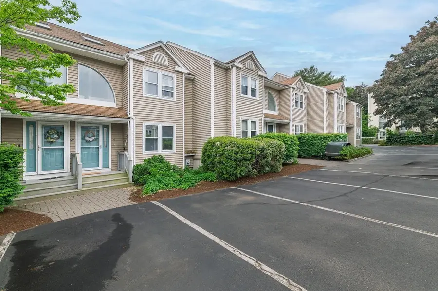655 Pleasant St #4, Weymouth, MA 02189 - #3