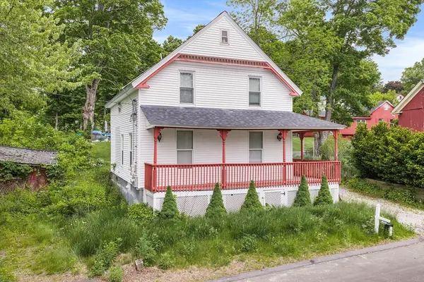 12 Green St, Brookfield, MA 01506