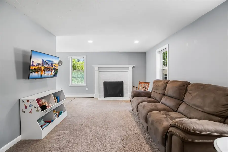 137 Lake Ave, White Island Shores, MA 02538 - #2
