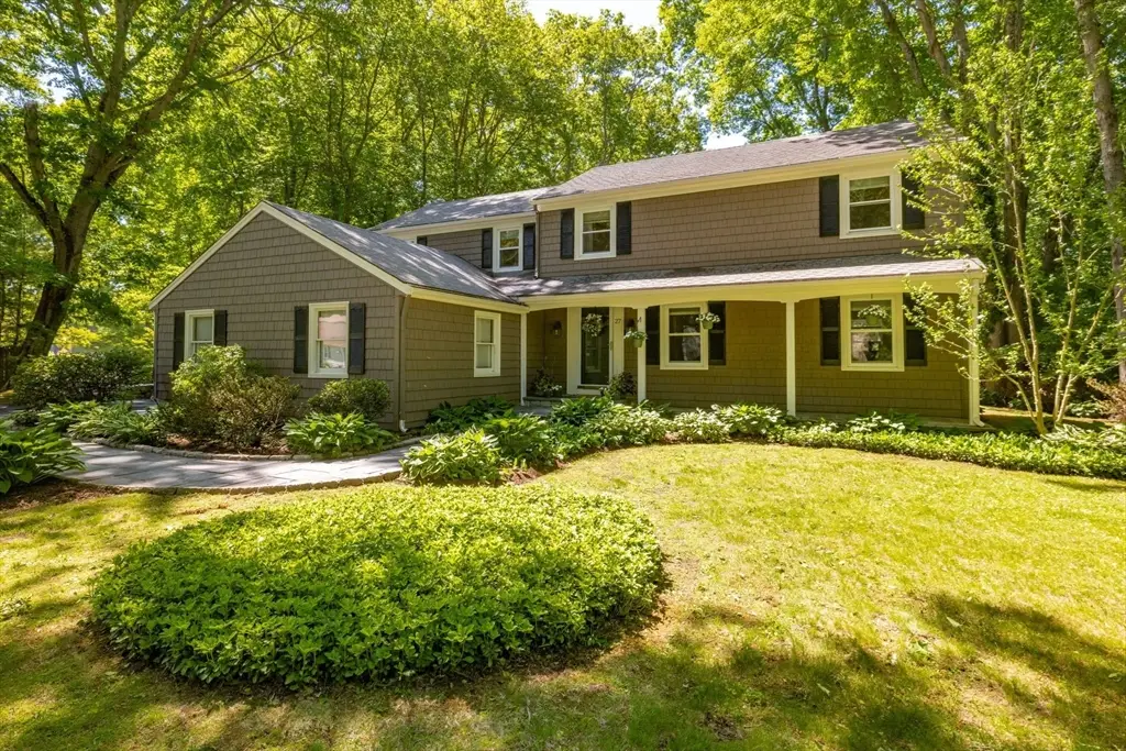 27 Tallwood Dr, Seekonk, MA 02771 - #1