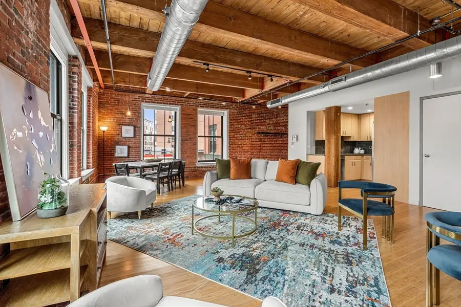 9 W Broadway #301, Boston, MA 02127 - #2
