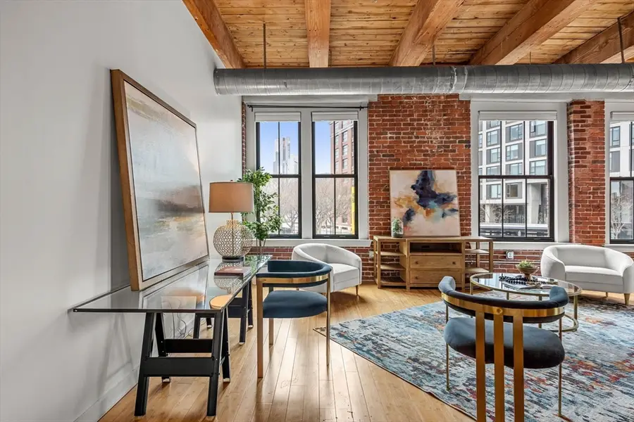 9 W Broadway #301, Boston, MA 02127 - #3