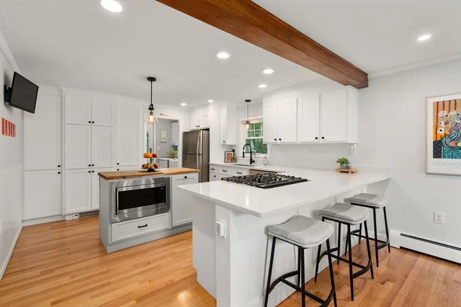 3 Berkeley Rd, Wellesley, MA 02482 - #3