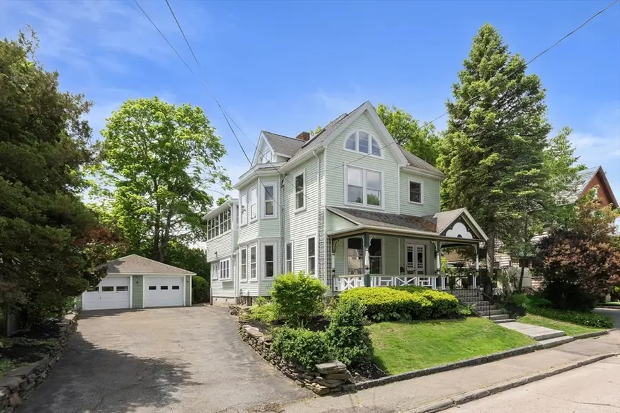 20 Riverview Ave, Waltham, MA 02453 - #2