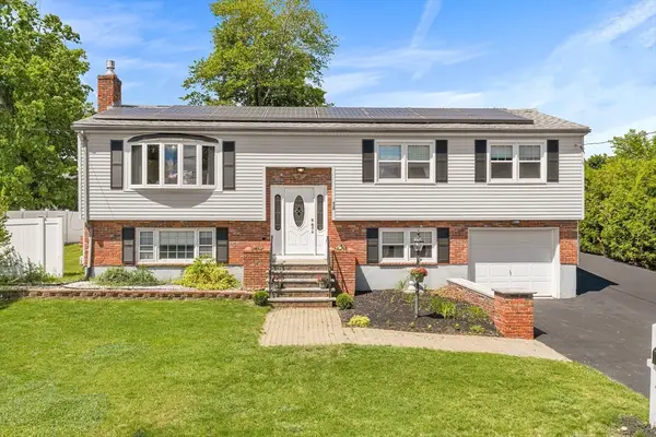 14 Weybossett St, Methuen, MA 01844
