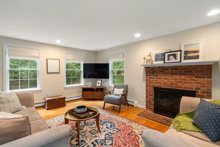 1521 Washington Street, Walpole, MA 02081 - #3