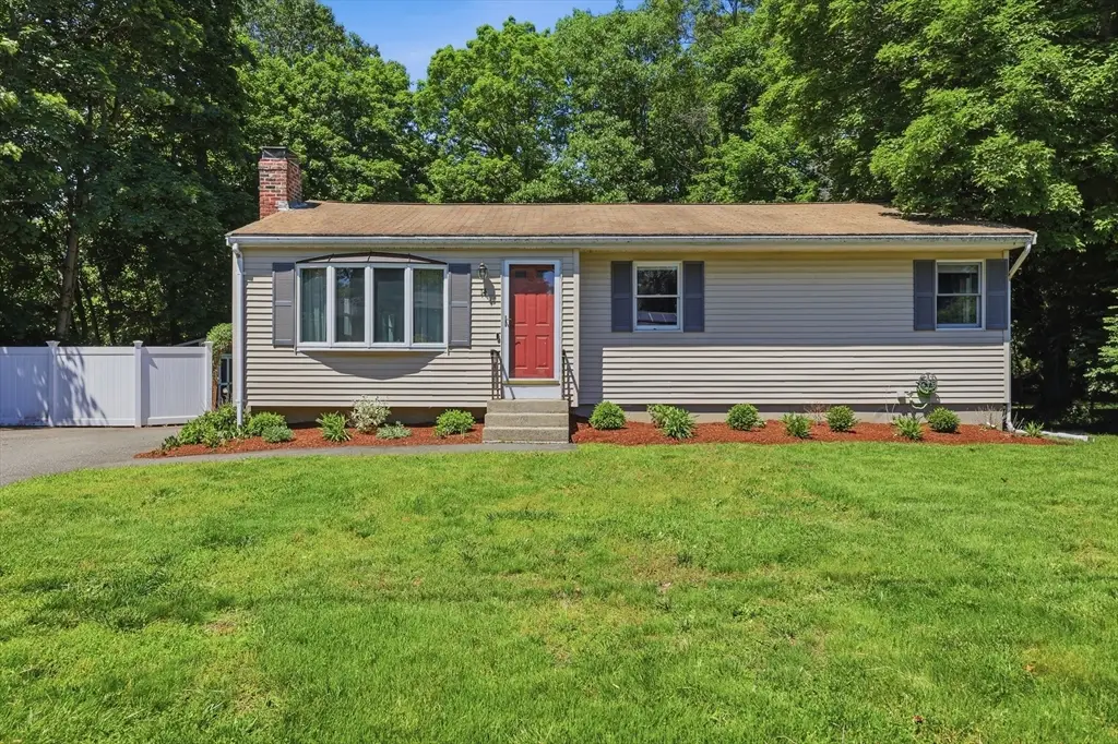 14 Hemlock Drive, Medway, MA 02053 - #1