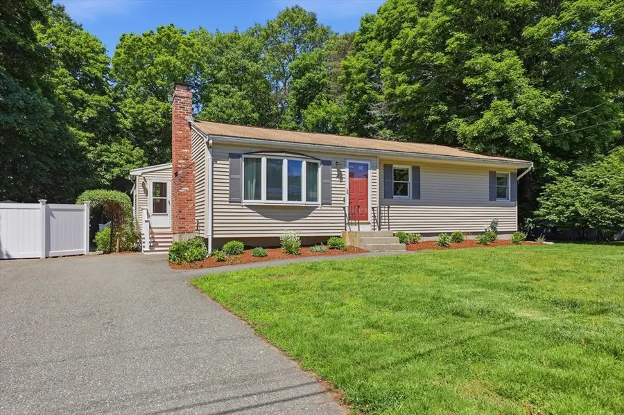 14 Hemlock Drive, Medway, MA 02053 - #2