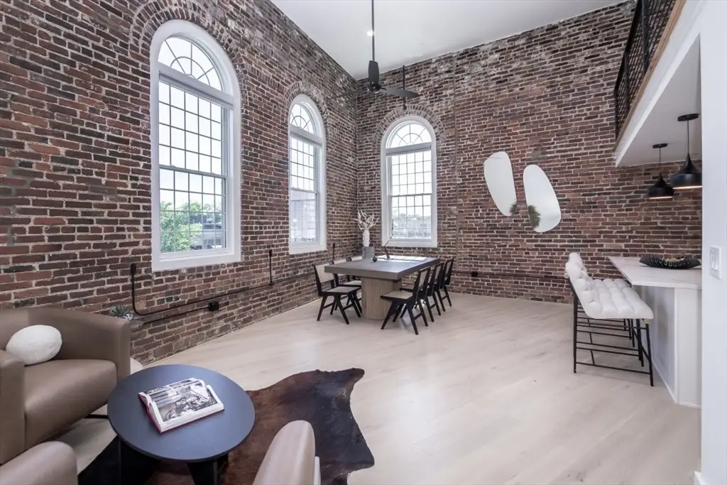34 Salem #201, Medford, MA 02155 - #1