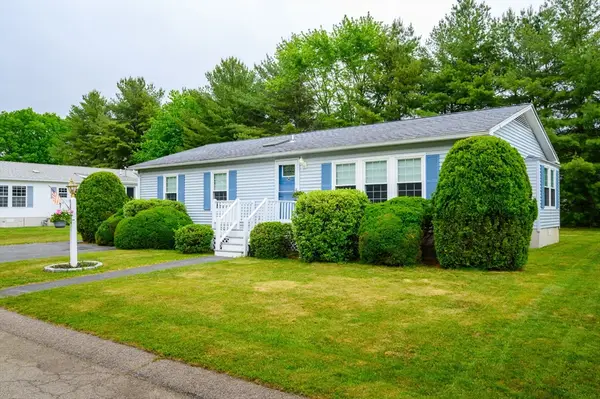 53 Country Drive, Bridgewater, MA 02324