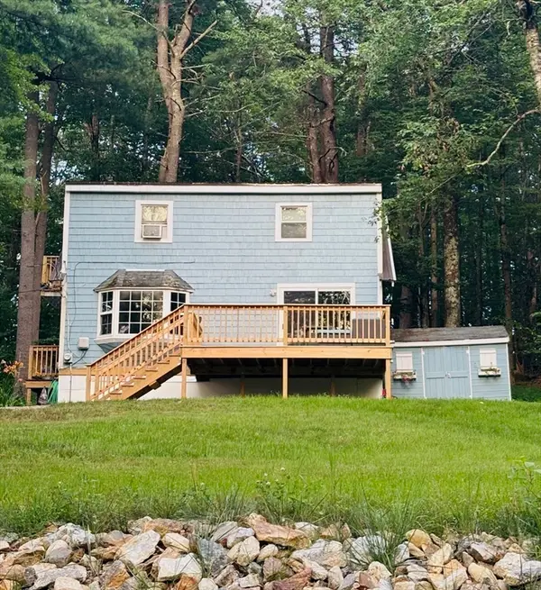91 Deer Bay Rd, Ashby, MA 01431