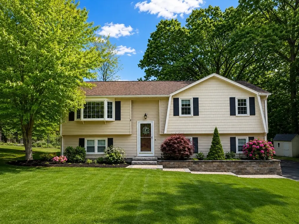 8 Concord Rd, Shrewsbury, MA 01545 - #1