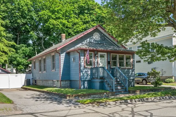 55 Winthrop Ave, Beverly, MA 01915