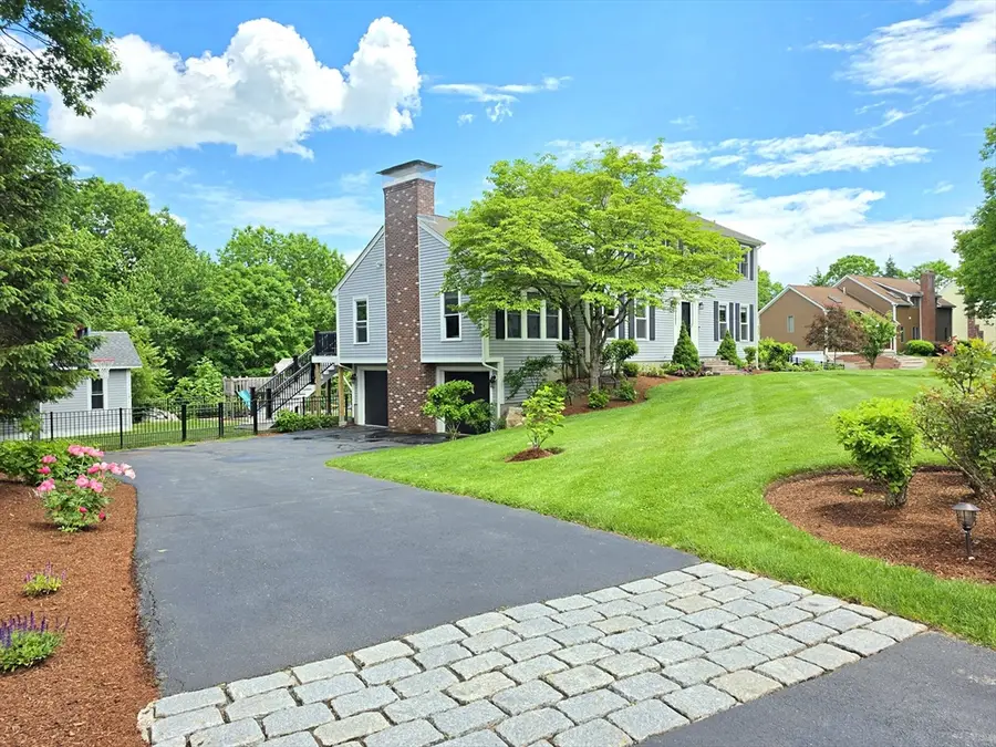 8 Blue Jay Ln, Ashland, MA 01721 - #2