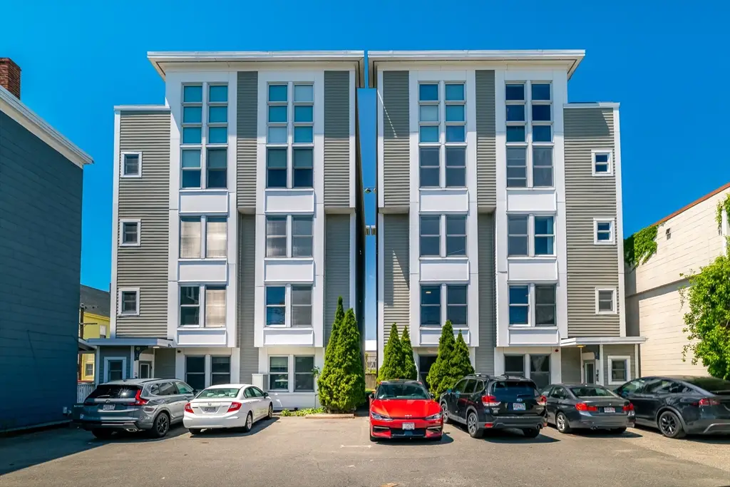 21 Park St #2, Somerville, MA 02143 - #1