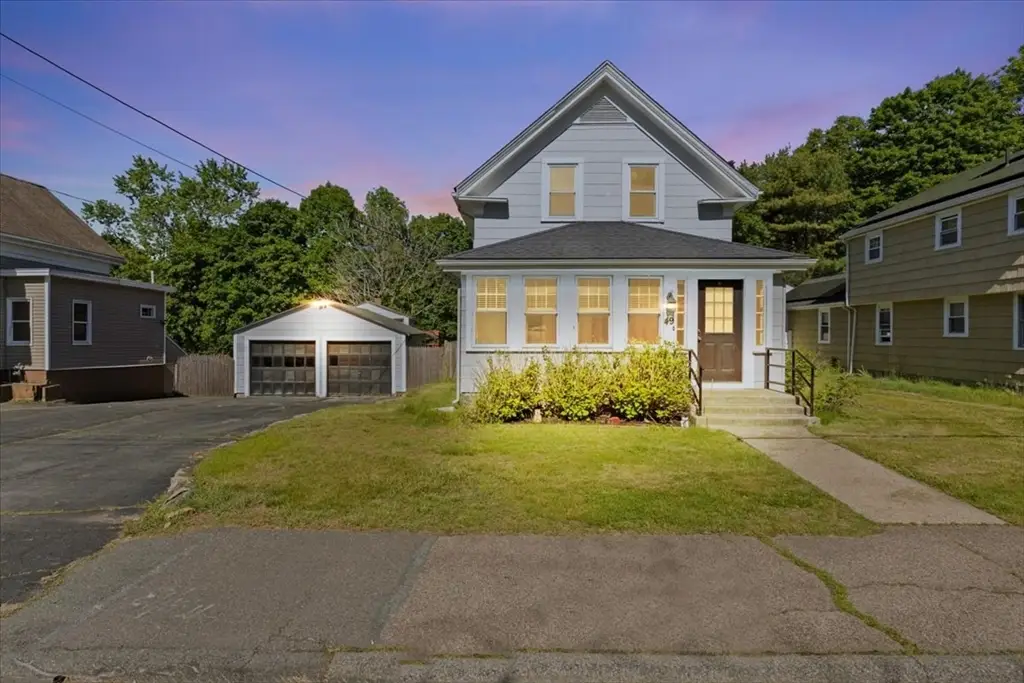 49 Pleasant St, Holbrook, MA 02343 - #1