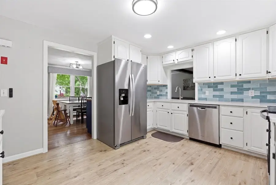 44 Lincoln Street, Northborough, MA 01532 - #3