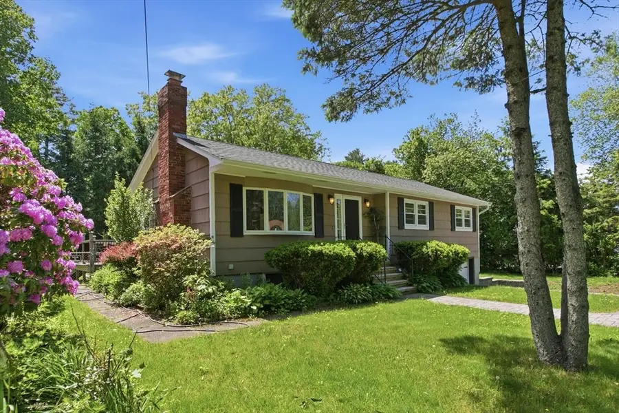 152 Lake St, Middleton, MA 01949 - #2