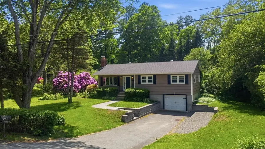 152 Lake St, Middleton, MA 01949 - #3