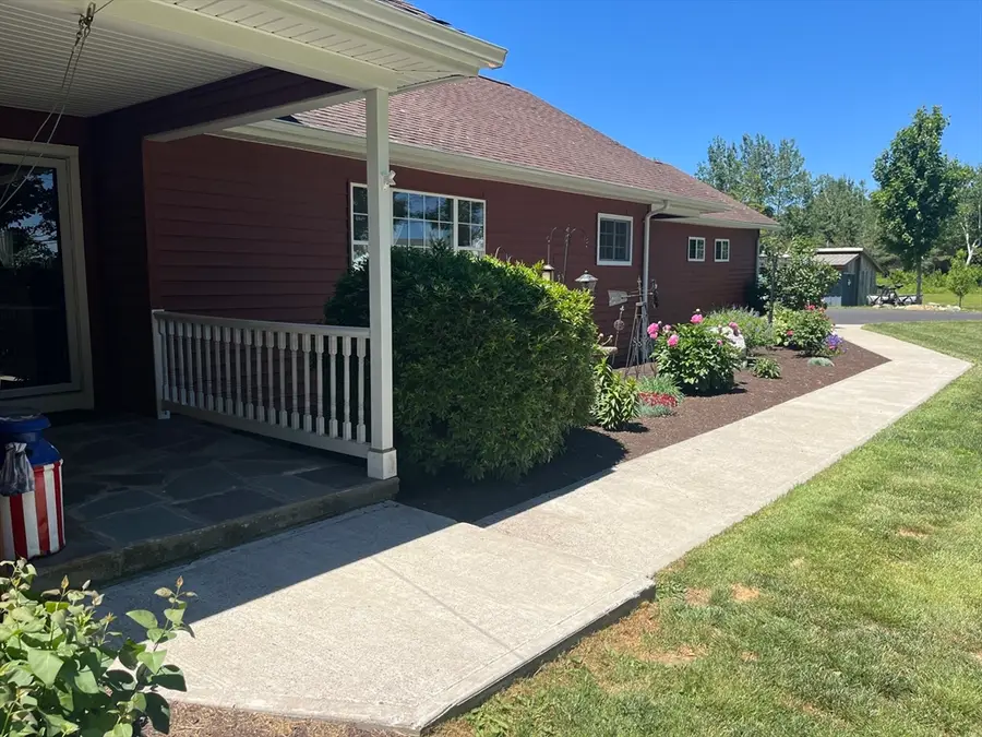 125 Chester Rd, Blandford, MA 01008 - #3