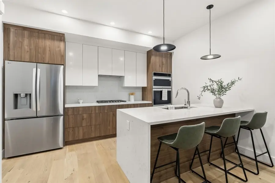 47 Condor #A202, Boston, MA 02128 - #3