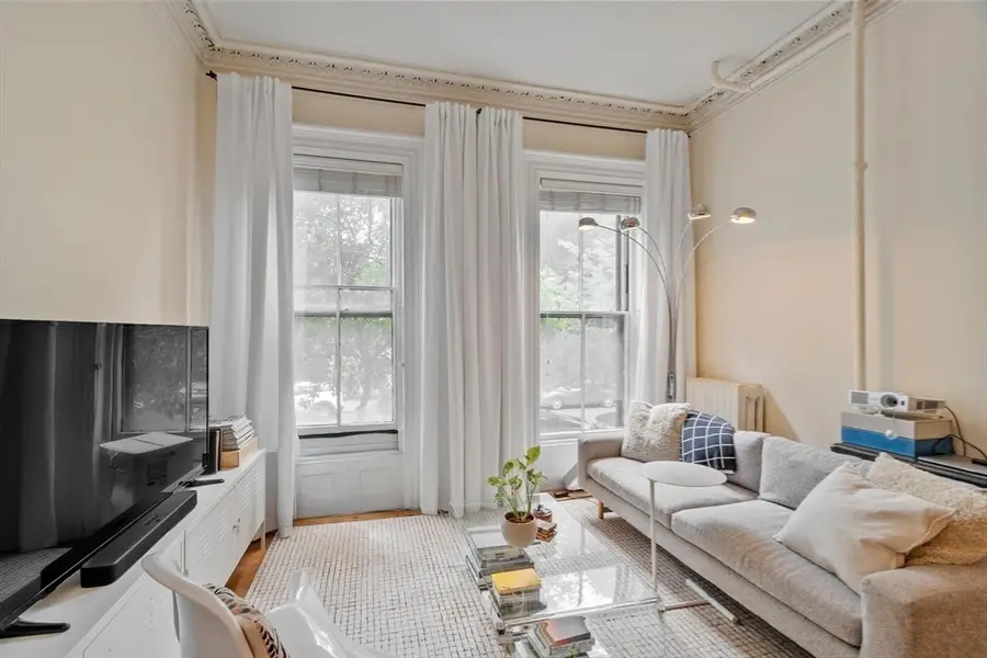 73 Rutland St #2, Boston, MA 02118 - #3