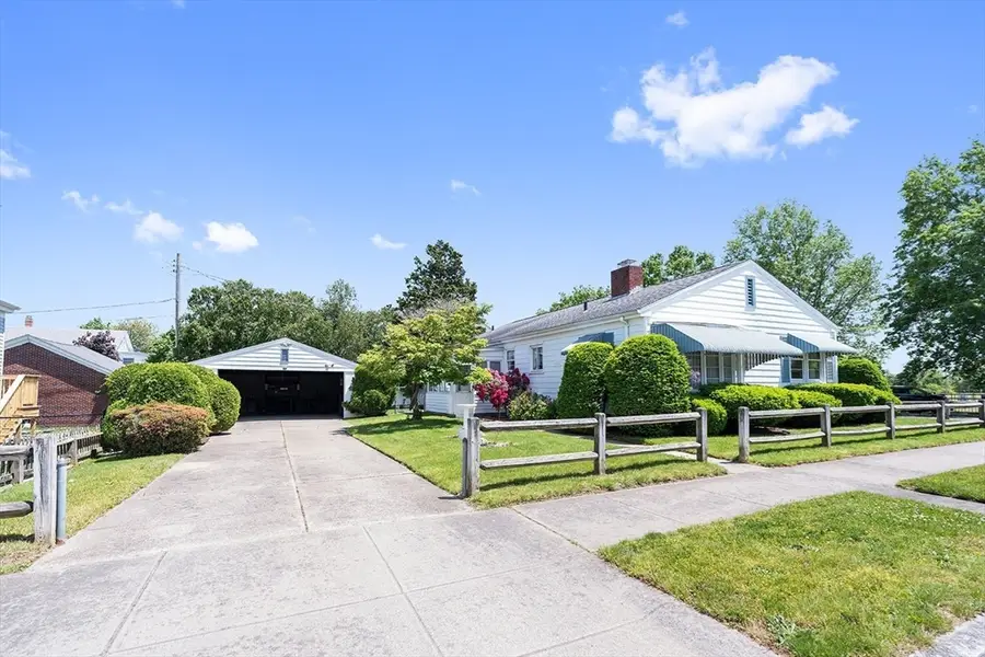 59 Brooklawn St, New Bedford, MA 02745 - #2