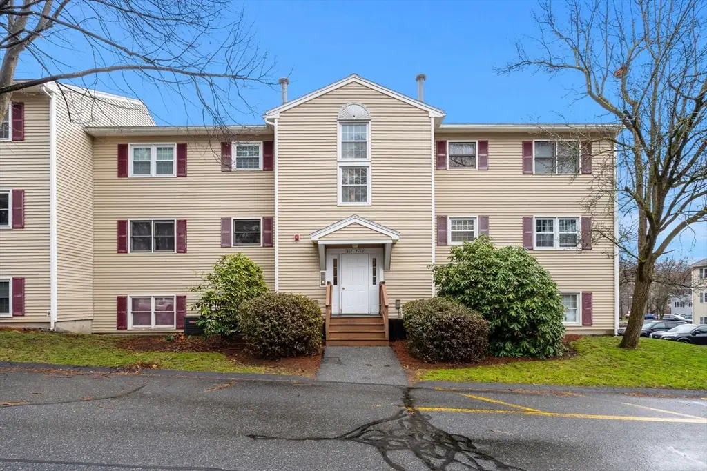 367 Aiken Ave #8, Lowell, MA 01850 - #1