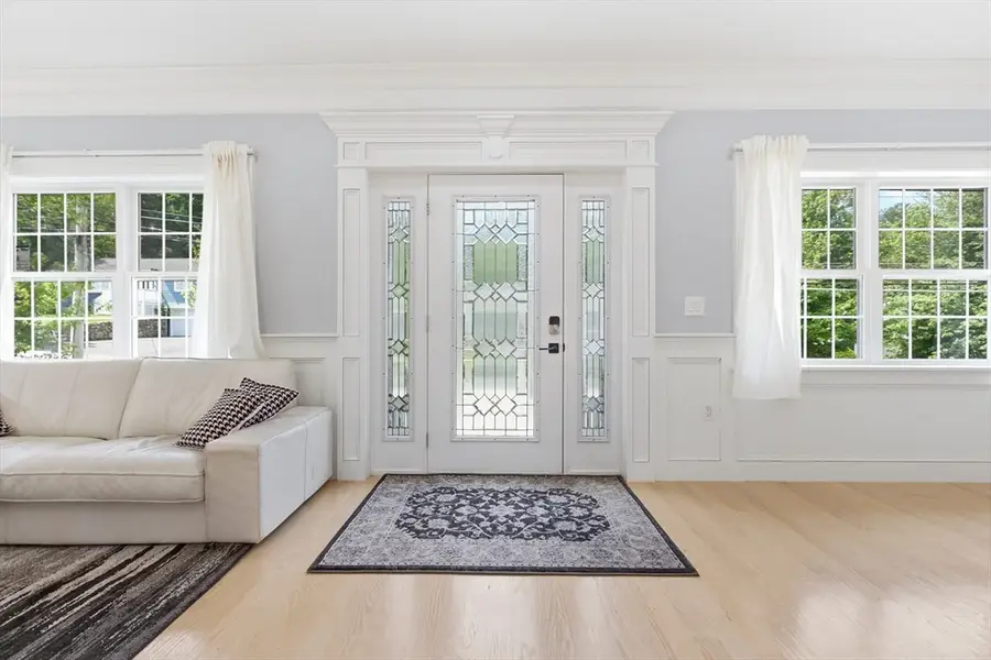 52 Ridgewood Rd, Milton, MA 02186 - #3