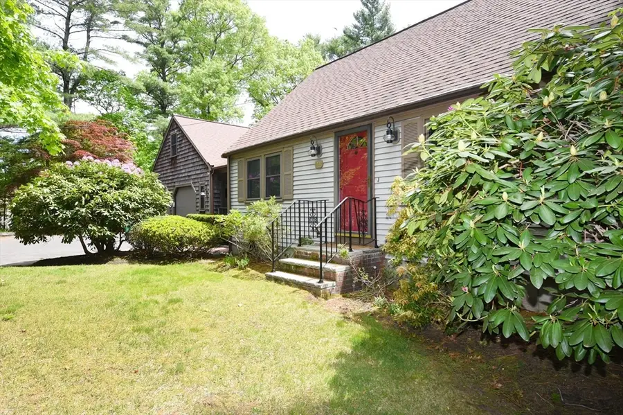 164 Forest St, Pembroke, MA 02359 - #2