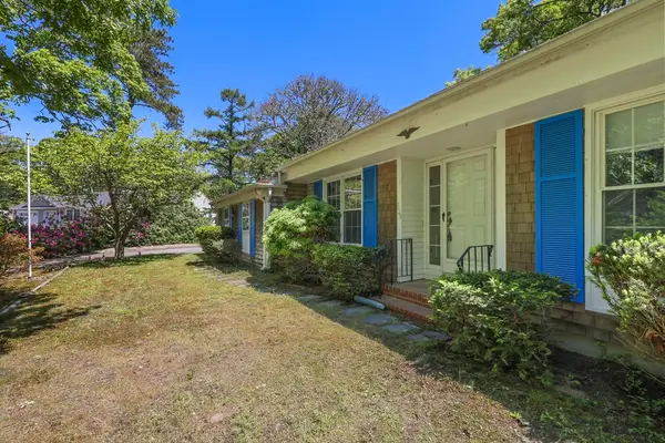 304 Round Cove Road, Chatham, MA 02633