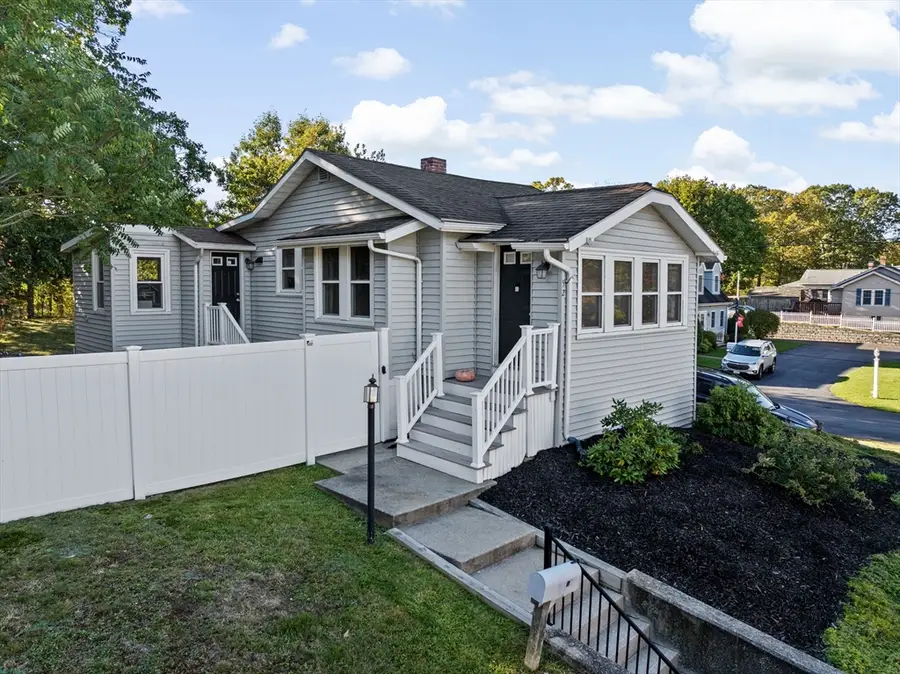 52 Circuit Ave, Weymouth, MA 02188 - #2