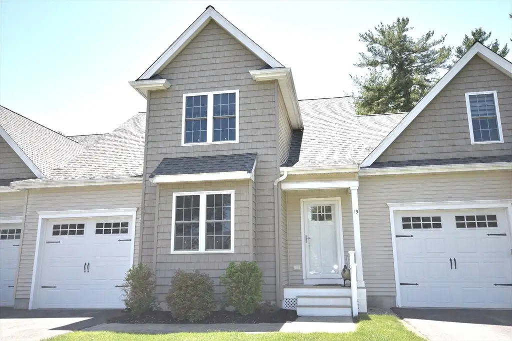 19 Santana Way #19, Carver, MA 02330 - #1