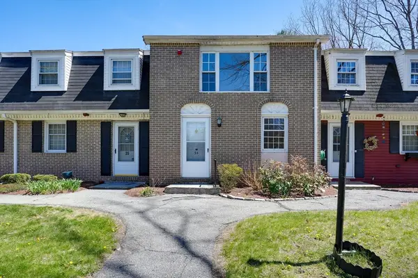 15 Cannongate Rd #34, Tyngsborough, MA 01879