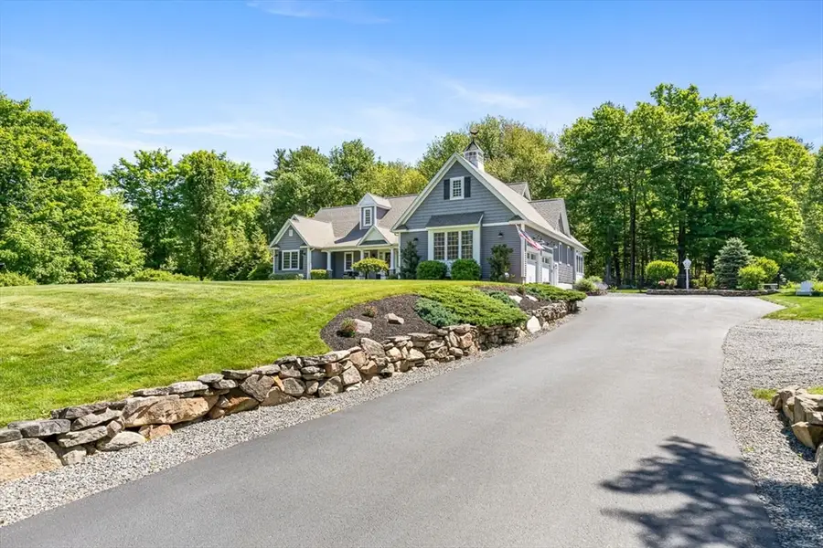 61 Oak Street, Douglas, MA 01516 - #2
