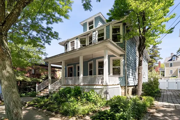 2 St. John St #1, Boston, MA 02130